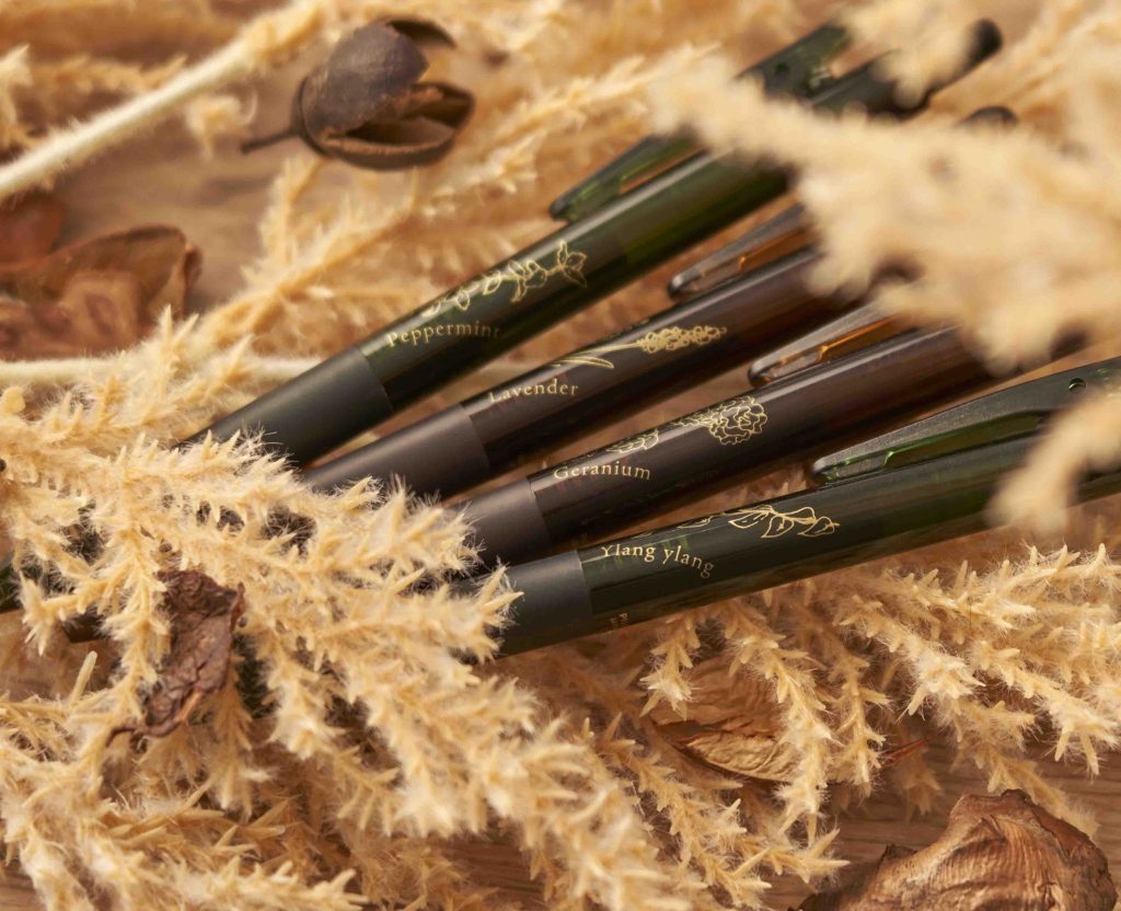 Brighten your mood as you revel in the joy of writing with Pilot Pen's ILMILY Herbal-Scented Roller Ball Pens - Alvinology