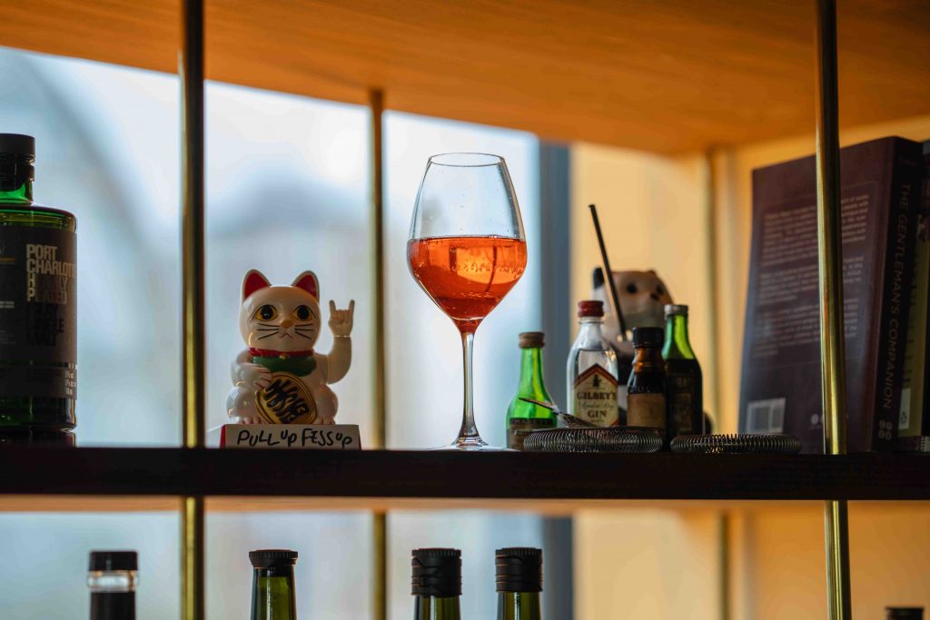 Tokyo Confidential: Your New Haven of Delectable Chaos - Alvinology