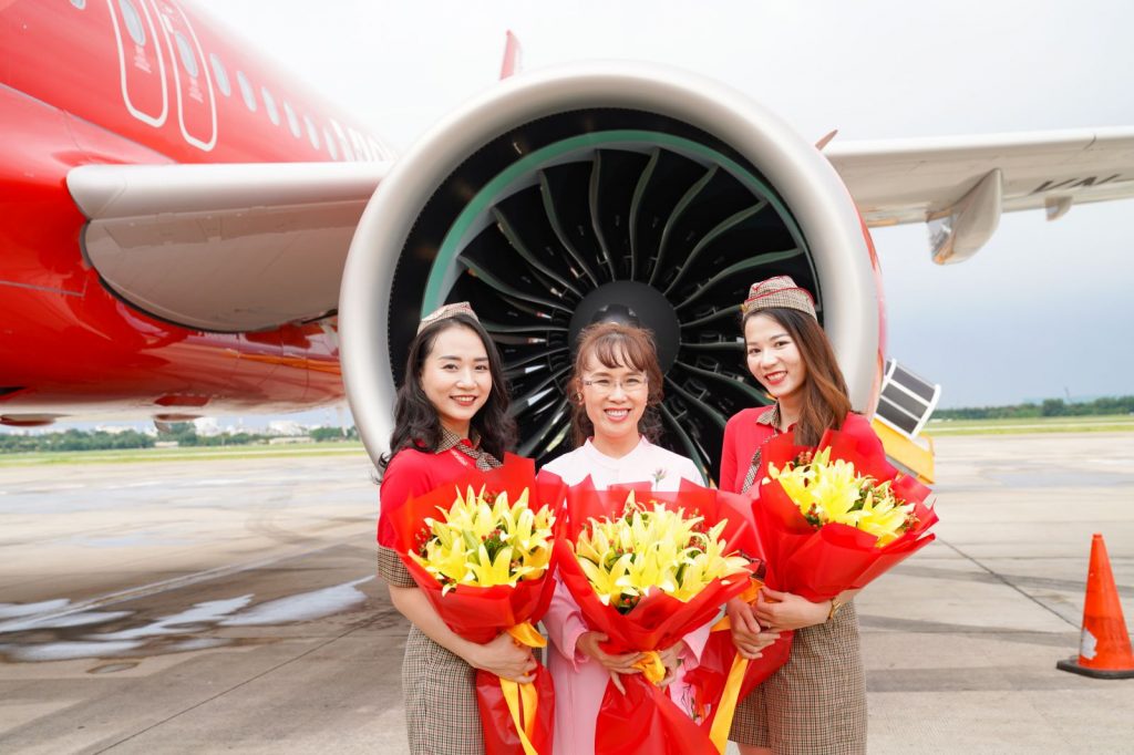 Vietjet Celebrates Delivery of 101st Aircraft, Expanding Fleet to New Heights - Alvinology
