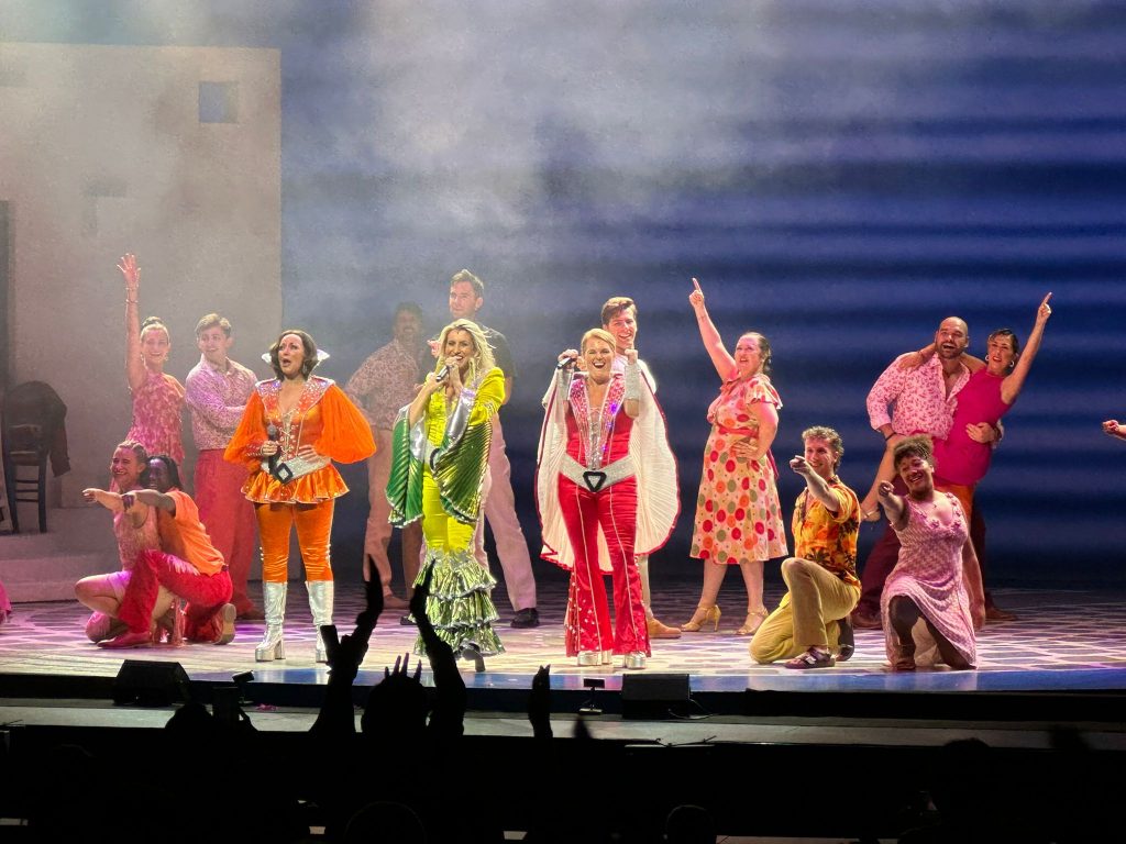 [Review] Mamma Mia! Brings ABBA's Timeless Hits Back to Sands Theatre, Marina Bay Sands Singapore - Alvinology