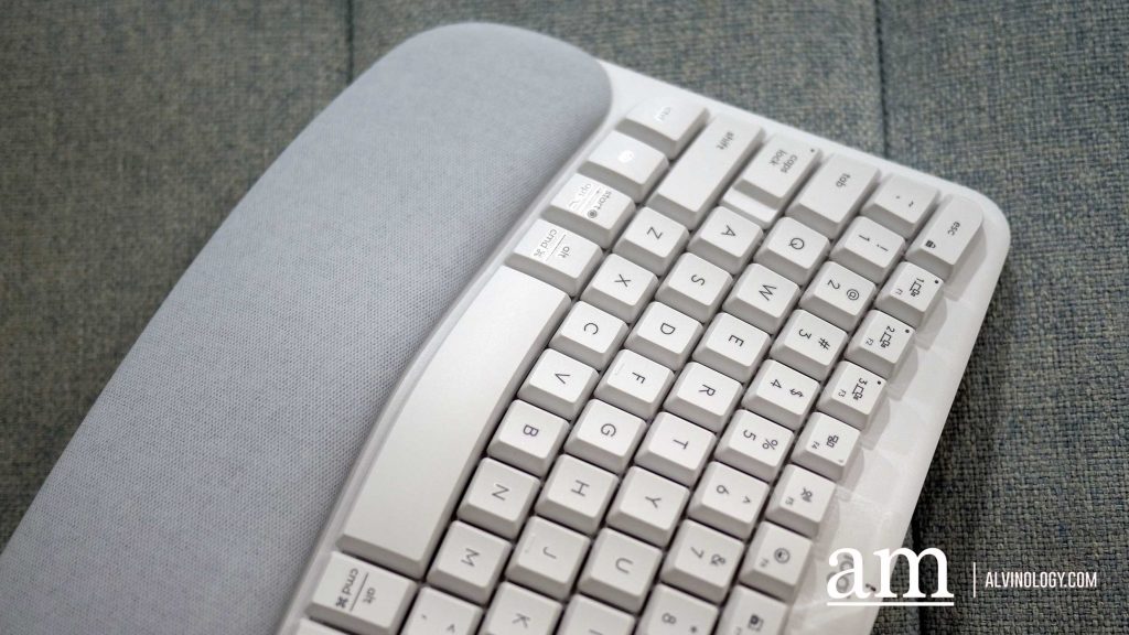 [Review] Logitech's New Ergonomic Wave Keys for Comfort and Better Wellbeing - Alvinology