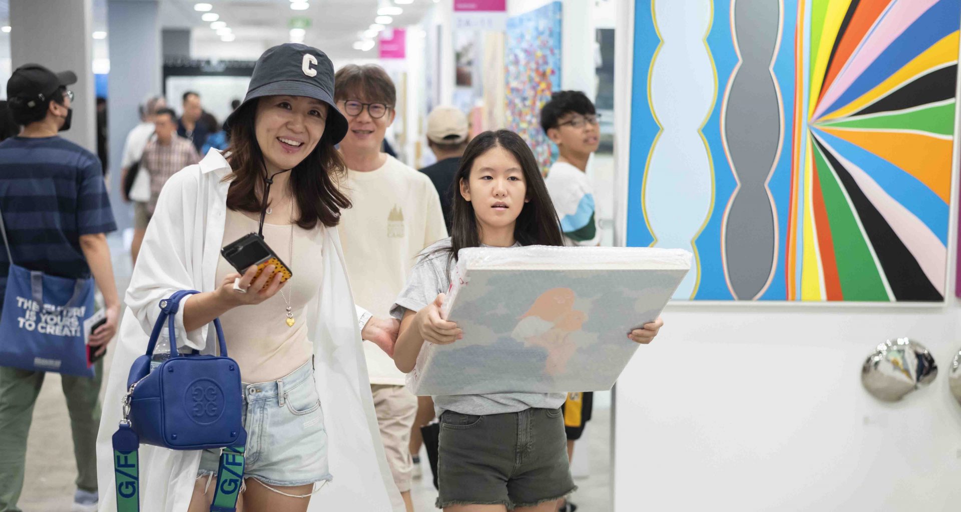 A Celebration of Art: Affordable Art Fair 2023 Highlights - Alvinology