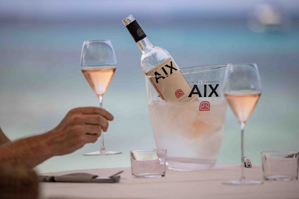 Quayside Isle @ Sentosa Cove is your go-to destination for a Merry and Sparkling Christmas - Alvinology
