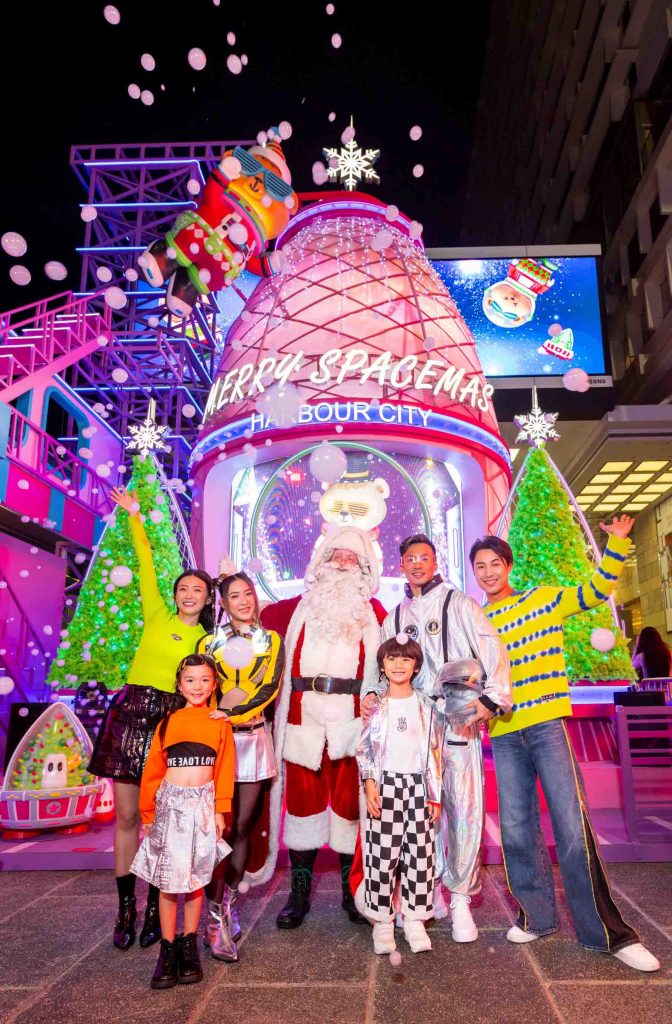 Go aboard on an Interstellar Christmas Adventure at Merry Spacemas @ Harbour City - Alvinology