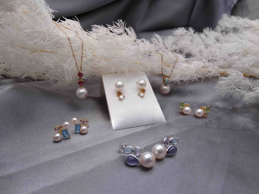 Pearl FALCO: Elevate Your Style with Sustainable Luxury and Festive Elegance - Alvinology