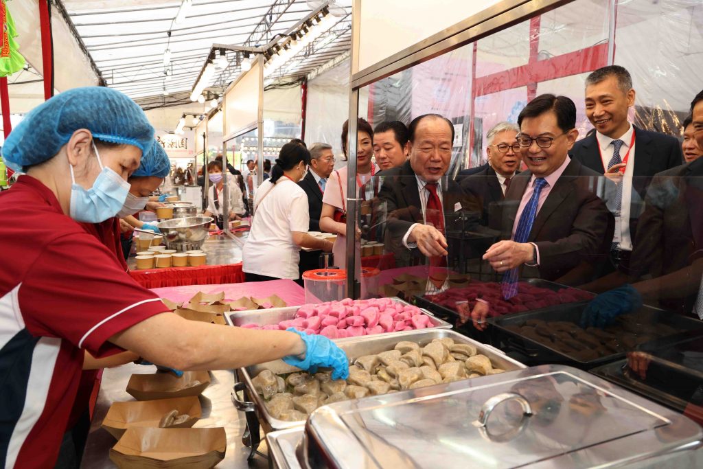 Savoring Tradition: Teochew Cultural Festival 2023 Unveils a Feast for the Senses Savoring Tradition: Teochew Cultural Festival 2023 Unveils a Feast for the Senses - Alvinology