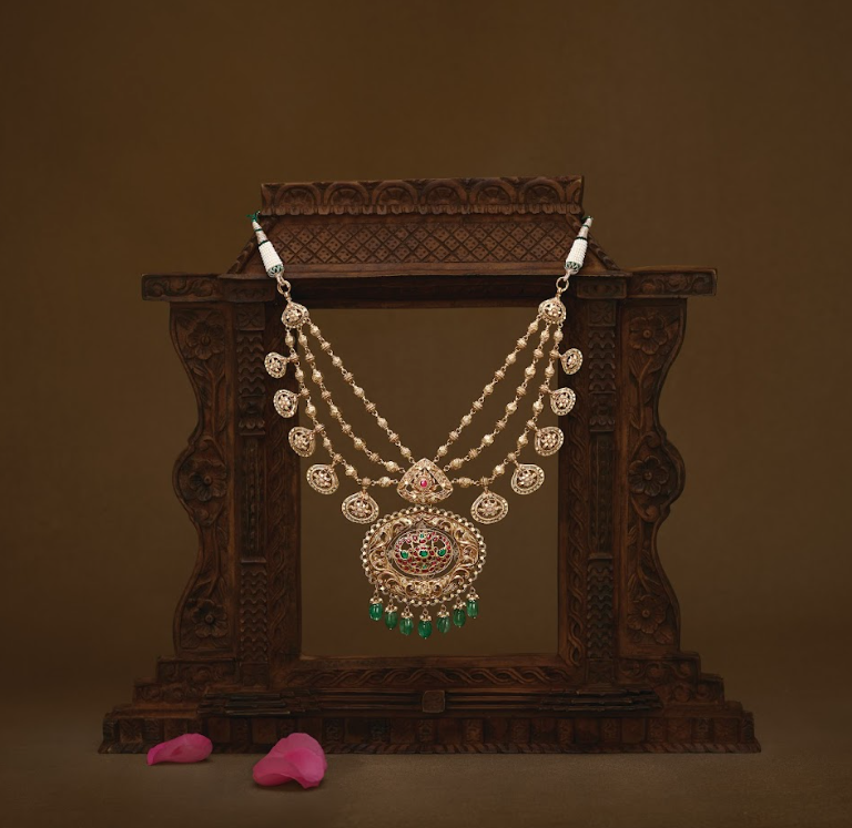 Discover the Exquisite World of Tanishq Jewellery in Singapore where every piece of jewellery tells a story Discover the Exquisite World of Tanishq Jewellery in Singapore where every piece of jewellery tells a story - Alvinology