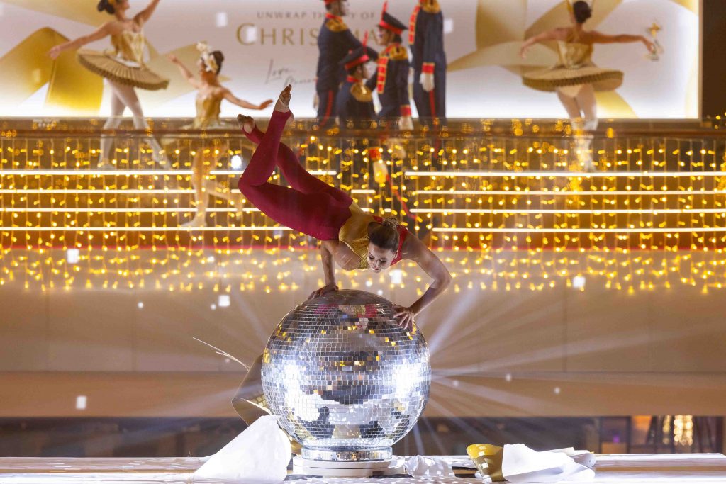 Marina Bay Sands Shines Bright as It Welcomes the Holiday Season - Alvinology