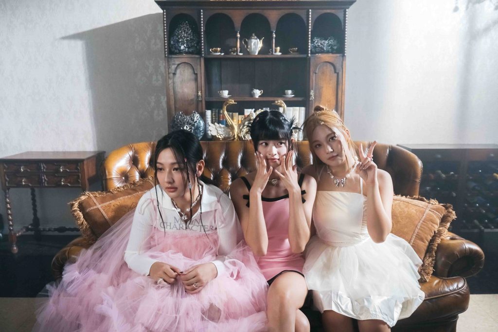 Meet Me& - Hong Kong's latest girl group ushering in a refreshing wave of irresistible energy with debut single 'Eye to Eye' - Alvinology