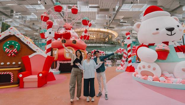 Sweeten Your Shopping Experience at Changi Airport's Candy Wonderland! - Alvinology