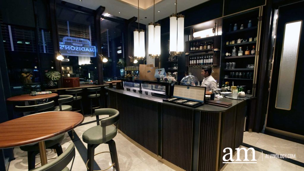 Madison's at Pullman Singapore Hill Street: New York Deli-style Comfort Classics and Quirky Cocktails - Alvinology