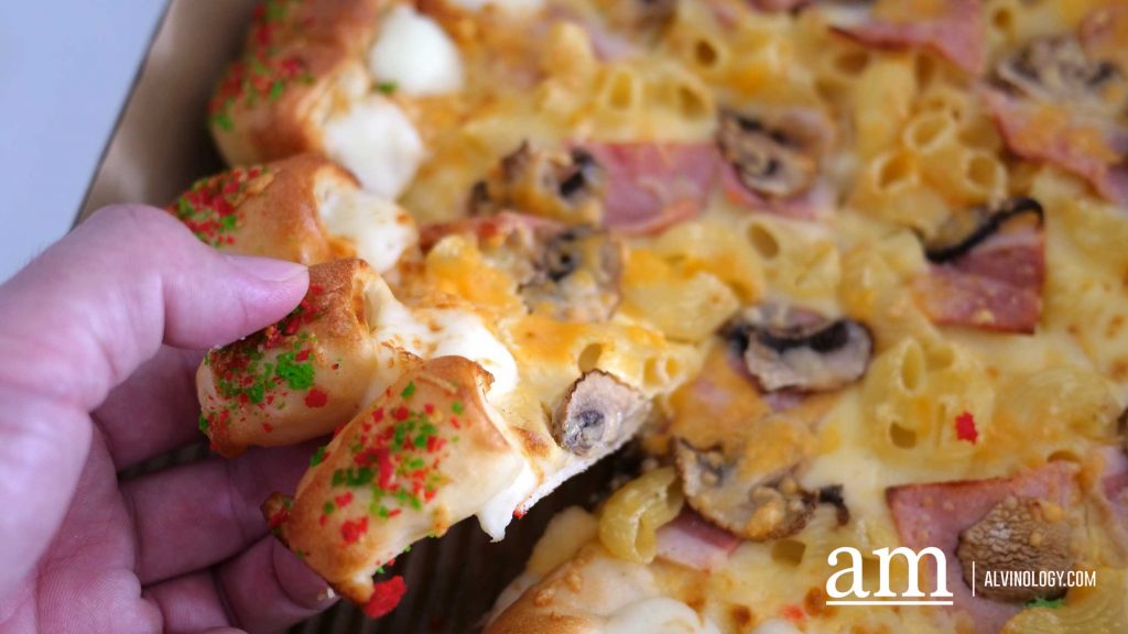 [PROMO CODE] Pizza Hut Singapore Presents Festive Mac 'n' Cheese Cheesy Bites Pizza at $17.90 - Alvinology