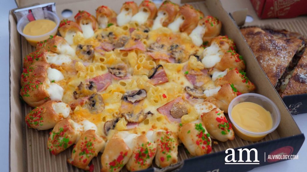 [PROMO CODE] Pizza Hut Singapore Presents Festive Mac 'n' Cheese Cheesy Bites Pizza at $17.90 - Alvinology