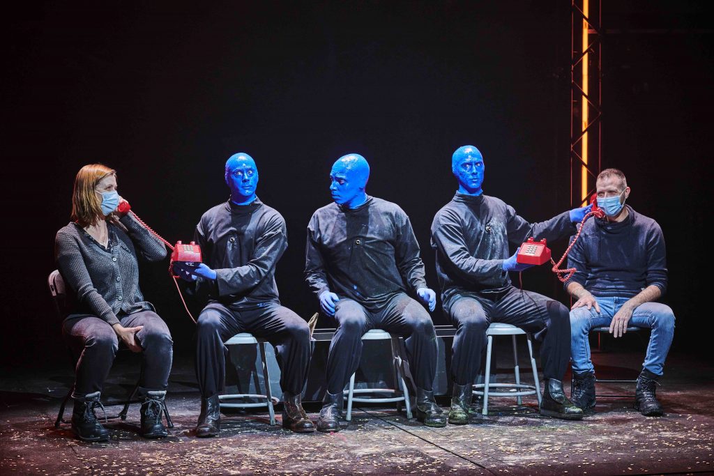 Dazzle in a Futuristic Show with Blue Man Group's Bluevolution World Tour in Singapore Dazzle in a Futuristic Show with Blue Man Group's Bluevolution World Tour in Singapore - Alvinology