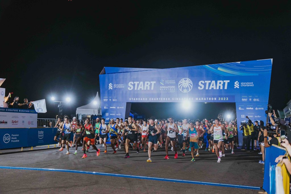 Record-Breaking Run: Standard Chartered Singapore Marathon 2023 Attracts Over 44,000 Runners - Alvinology