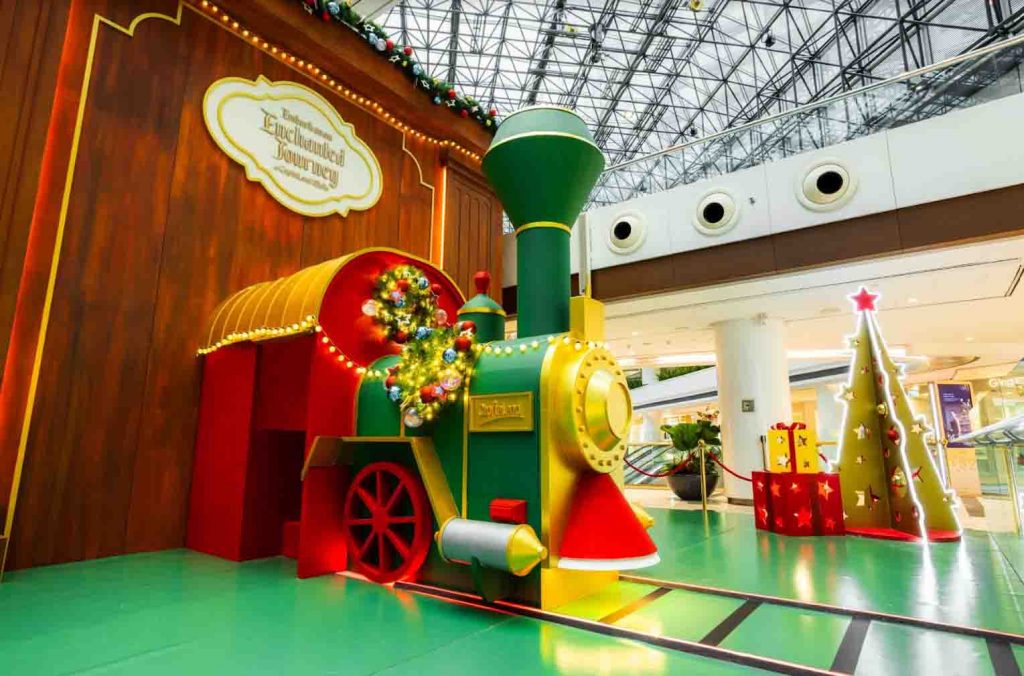 Unveiling the Ultimate Festive Extravaganza at Plaza Singapura: A Triple Wonderland on Orchard Road - Alvinology