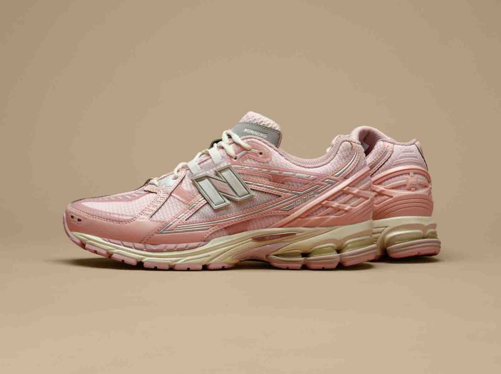 Stride into Prosperity and Style with New Balance's Lunar New Year Collection Stride into Prosperity and Style with New Balance's Lunar New Year Collection - Alvinology
