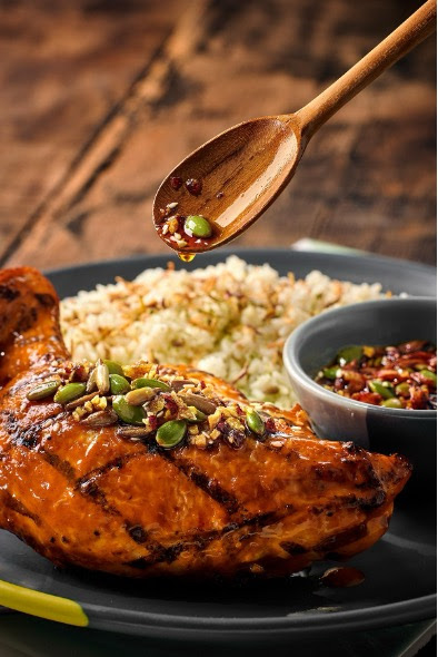 Nando's Singapore Unwraps a Fiery Feast with PERi-crackle for the Festive Season Nando's Singapore Unwraps a Fiery Feast with PERi-crackle for the Festive Season - Alvinology