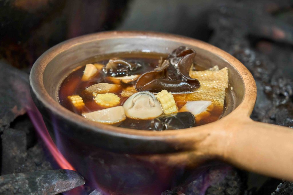 Preserving Heritage: Katong-Joo Chiat Shows Stories of Family, Tradition, and Resilience - Alvinology
