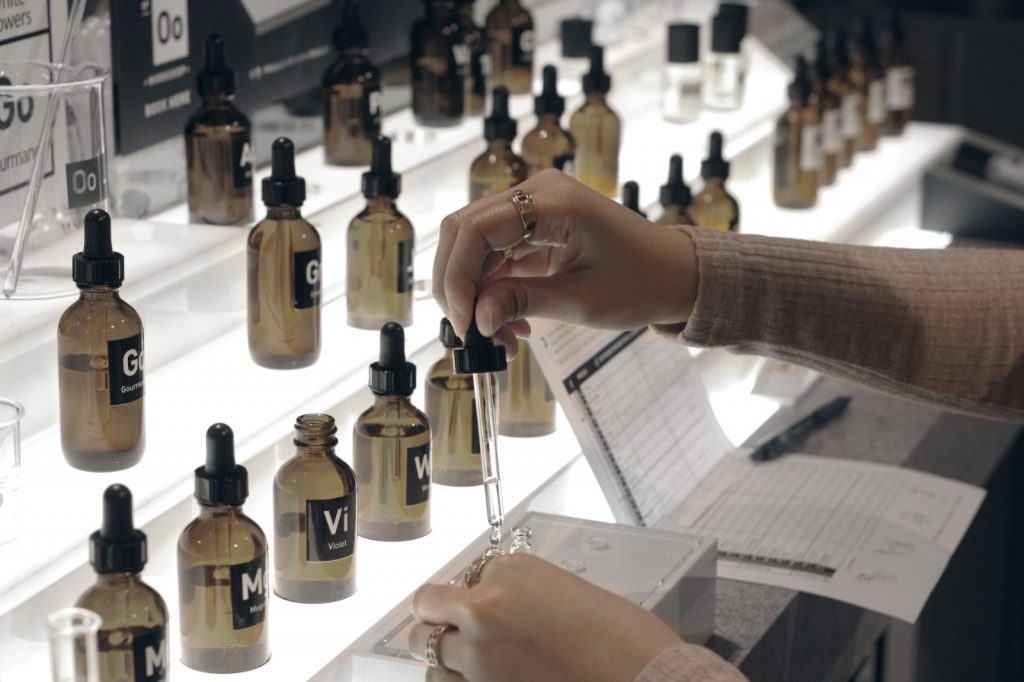 [Review] Ascott Singapore Presents 'Blissfulness Bottled' - Craft Your Own Bespoke Scent When You Stay At Ascott Orchard Singapore or Ascott Raffles Place Singapore - Alvinology