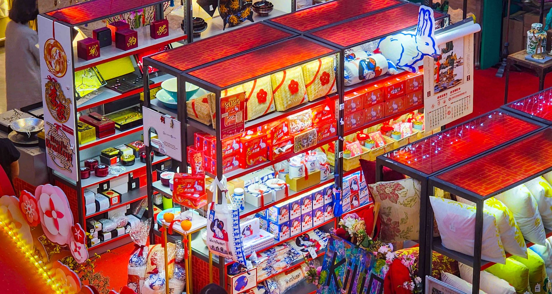 Celebrates Chinese New Year with White Rabbit Candy’s Exclusive Pop-Up Delights at Paragon - Alvinology