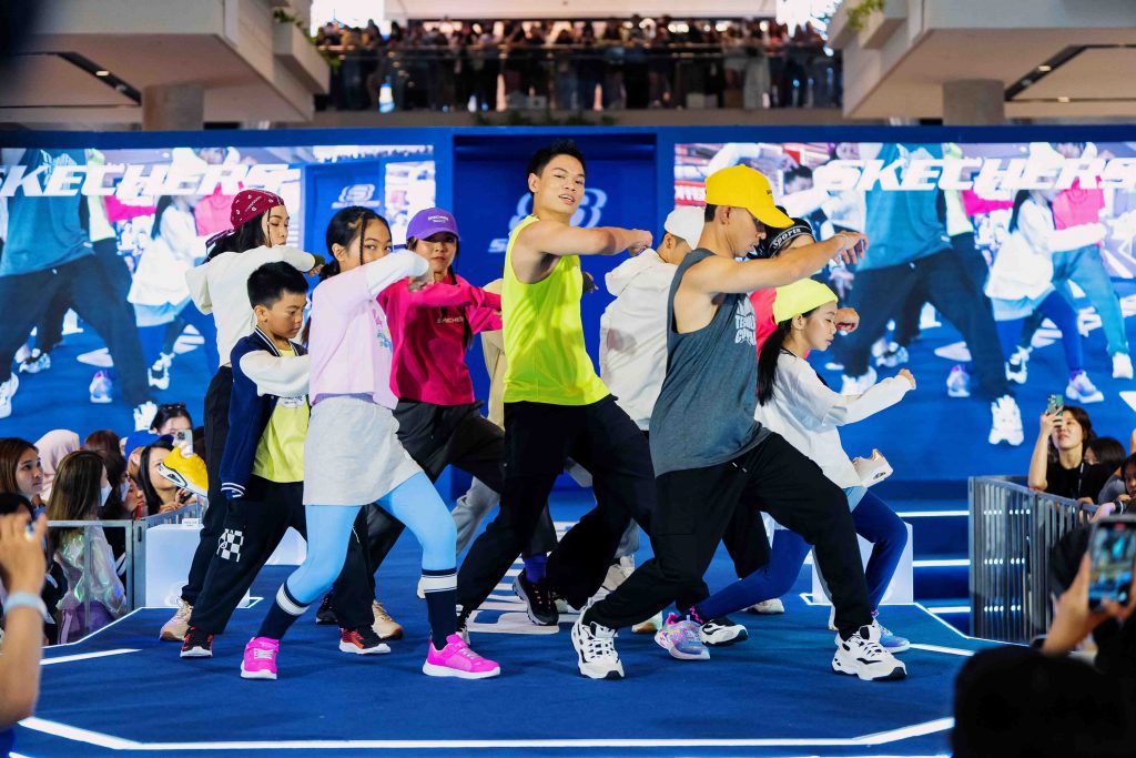 K-Pop Star Cha Eun-woo Illuminates Skechers Store Grand Opening at The Exchange TRX K-Pop Star Cha Eun-woo Illuminates Skechers Store Grand Opening at The Exchange TRX - Alvinology