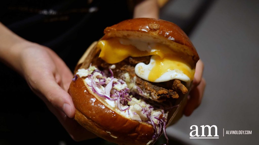 [Review] Eggslut Singapore Introduces "Soy Chic": Their First Fried Chicken Sandwich - Alvinology