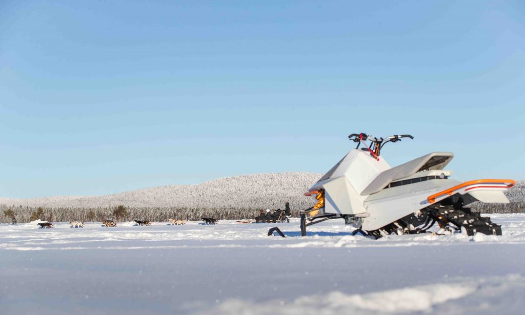 Revolutionizing Snowmobiling: Vidde Unveils First Electric Vehicle at Icehotel - Alvinology