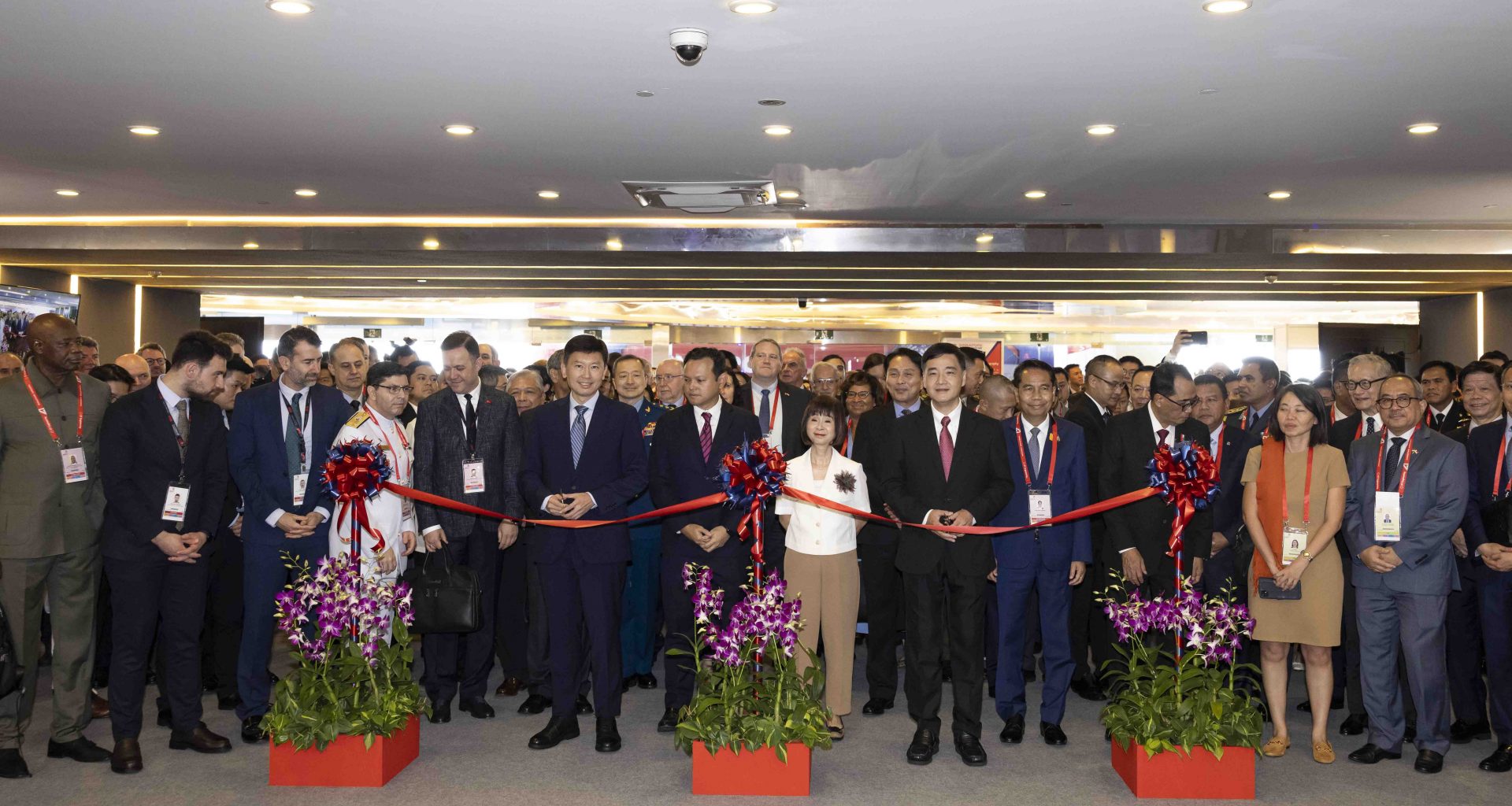 Singapore Airshow 2024 Kicks Off with Grand Ribbon Cutting Ceremony - Alvinology