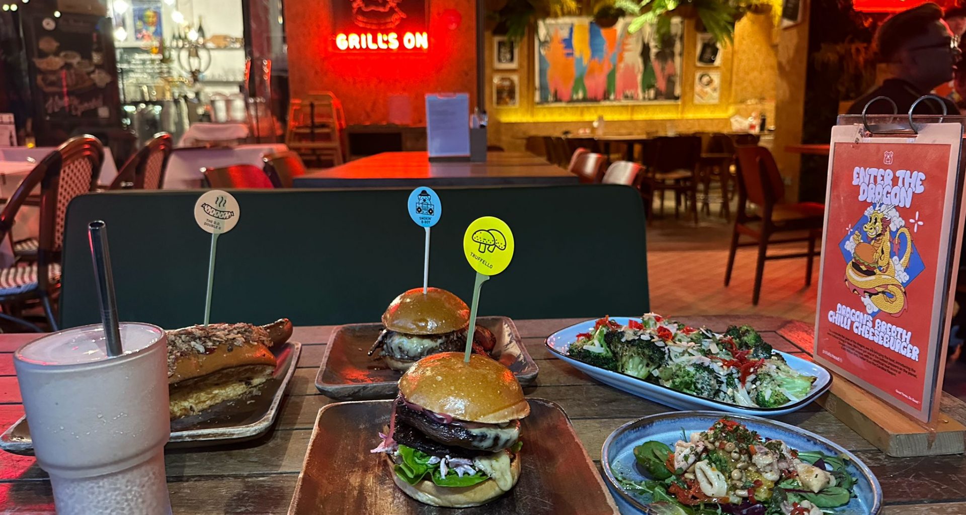 [Review] Three Buns Quayside: Stand-Alone Location with Focus on Gourmet Burgers and Crafted Cocktails - Alvinology