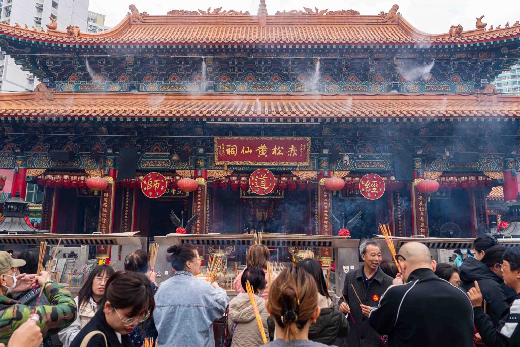 Eight Ways Hong Kong Shines during Chinese New Year Celebrations - Alvinology