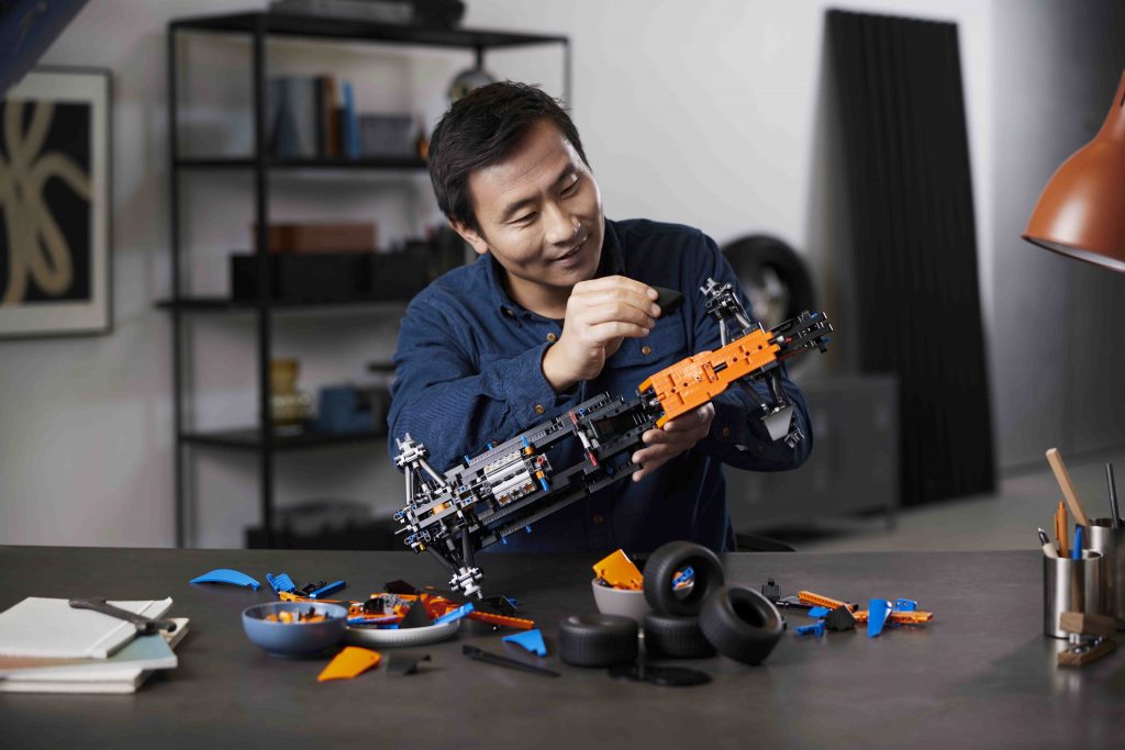 Experience the Thrill of Racing with LEGO Group’s New Exciting Racing Vehicles Collaboration - Alvinology