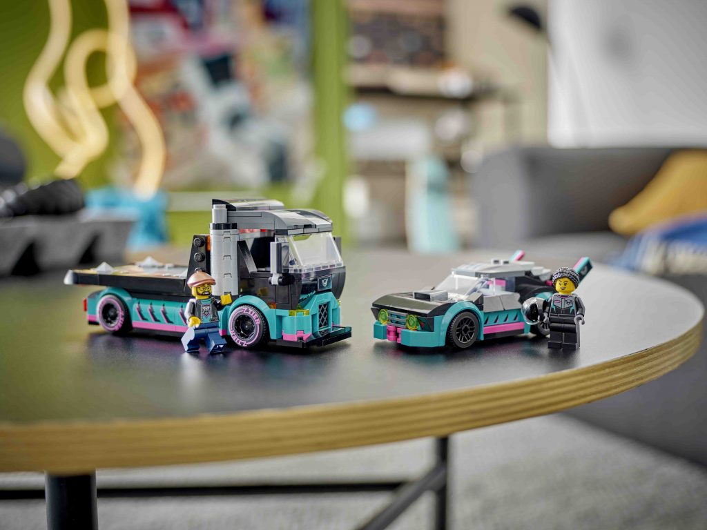Experience the Thrill of Racing with LEGO Group’s New Exciting Racing Vehicles Collaboration - Alvinology