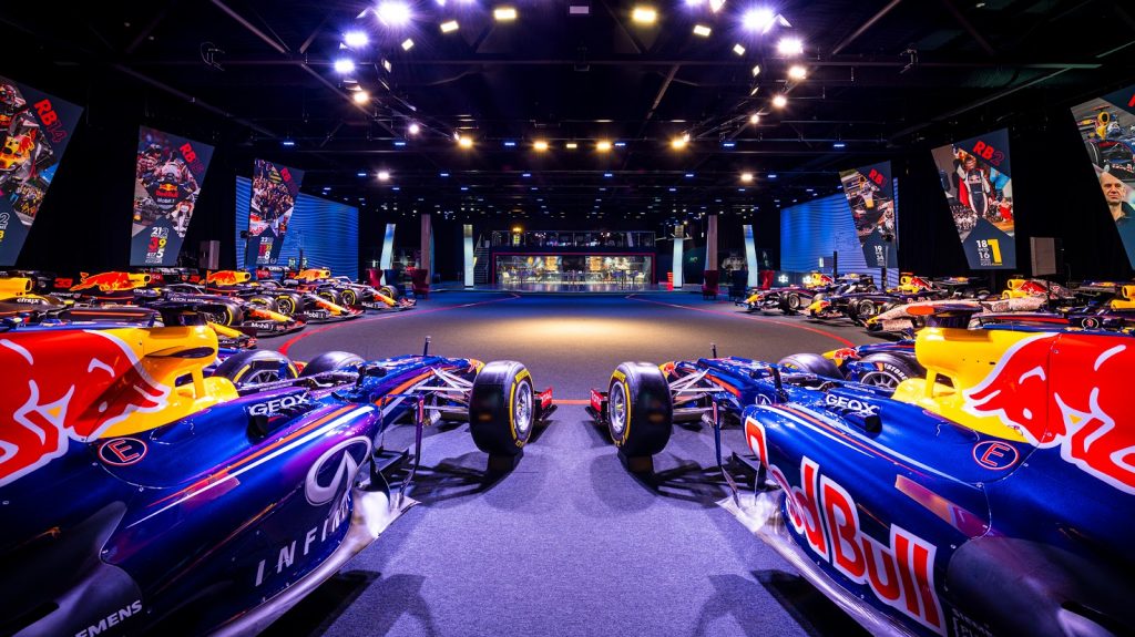 Unleash Your Potential: Intern with F1 Champions Oracle Red Bull Racing - Alvinology
