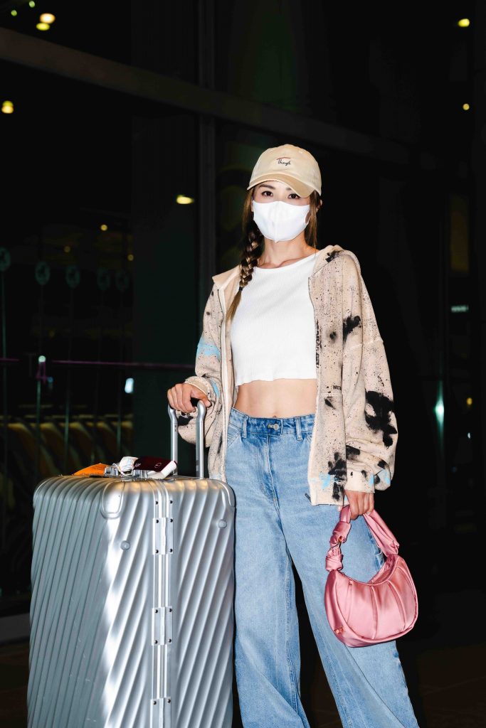Korean Star Mun Ka Young Lands in Singapore for TUMI's 'Discovering Asra' Event - Alvinology