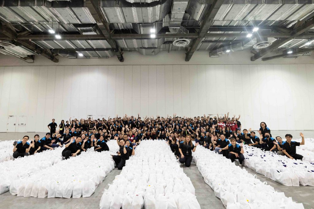 Sands Cares Global Food Kit Build 2024: Marina Bay Sands Partners with The Food Bank Singapore to Assemble 5,200 Food Kits - Alvinology