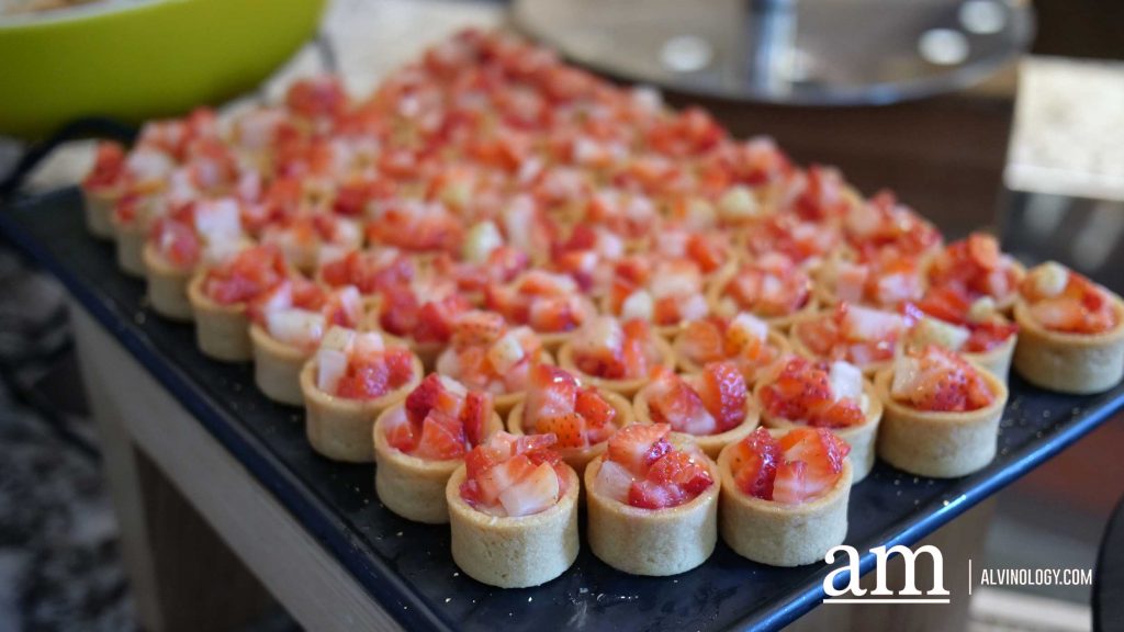 [20% OFF PROMO CODE INSIDE] Grand Copthorne Waterfront Hotel Launches Lavish Epicure Sunday Brunch with 15 Live Stations Across 3 Restaurants - Alvinology