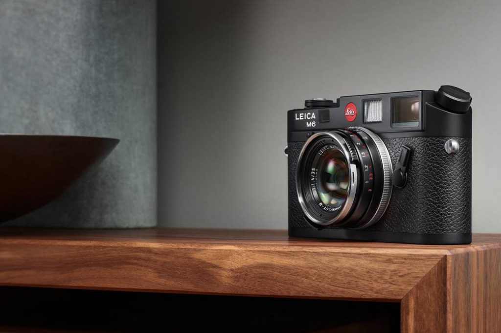 Leica Introduces Limited Special Edition of Summilux-M 1:1.4/35 Lens in Black - Alvinology