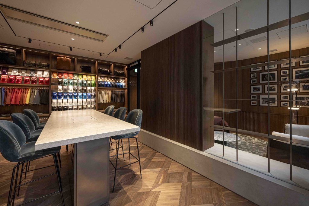 Aston Martin Opens New Prestigious Showroom at The Peninsula Tokyo - Alvinology
