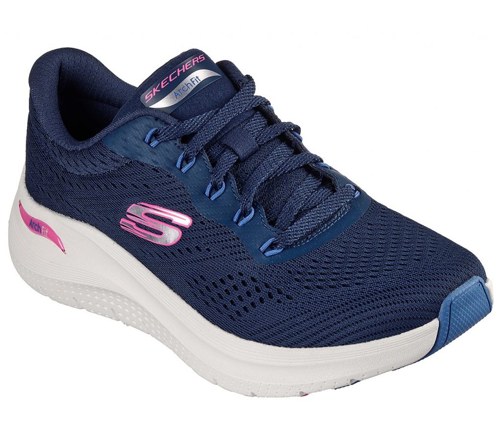 Step into Comfort with Skechers’ Podiatrist-Certified Maximum Comfort Collection - Alvinology