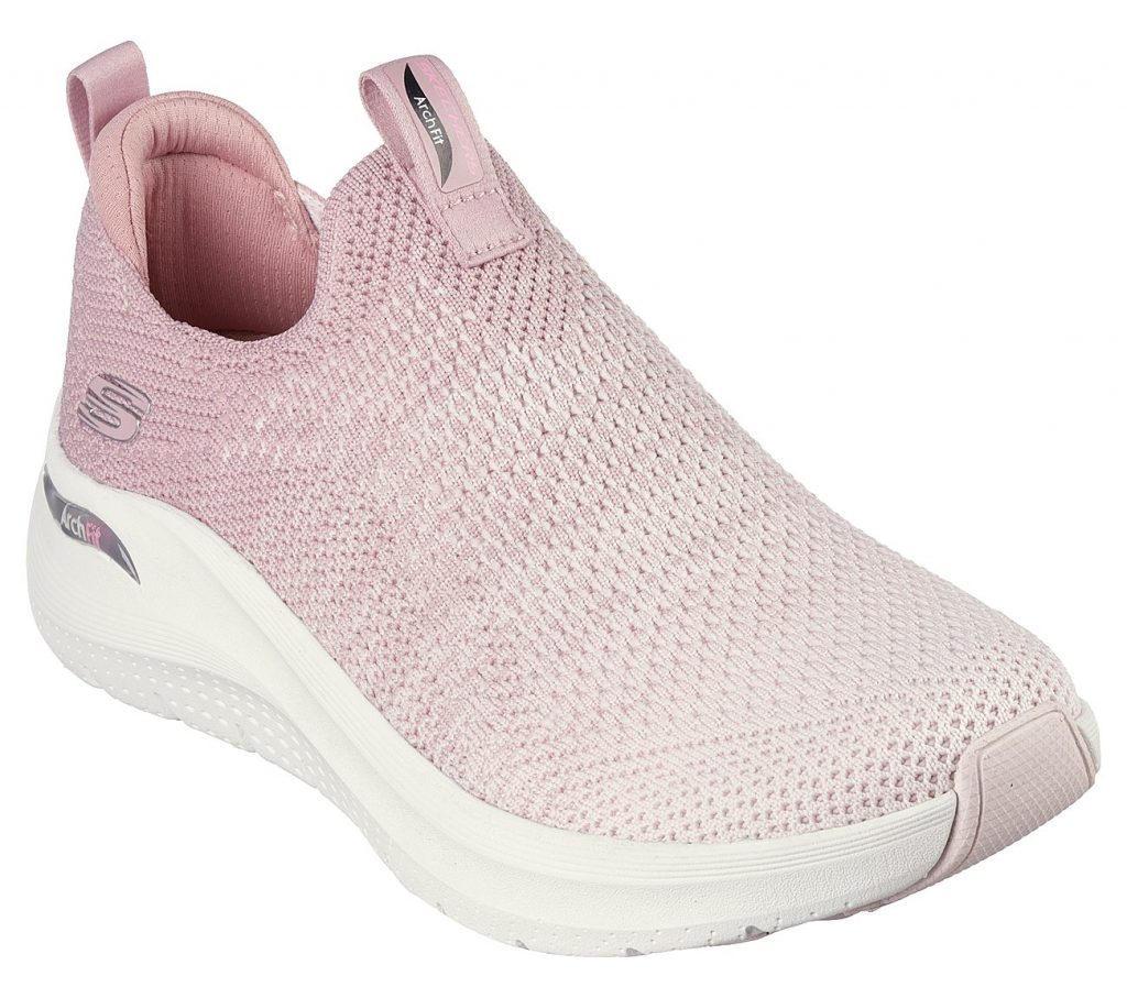 Step into Comfort with Skechers’ Podiatrist-Certified Maximum Comfort Collection - Alvinology