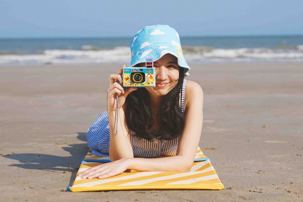 LomoApparat × Fluffy Omelet Partner to Create this Whimsical Technicolor Camera - Alvinology