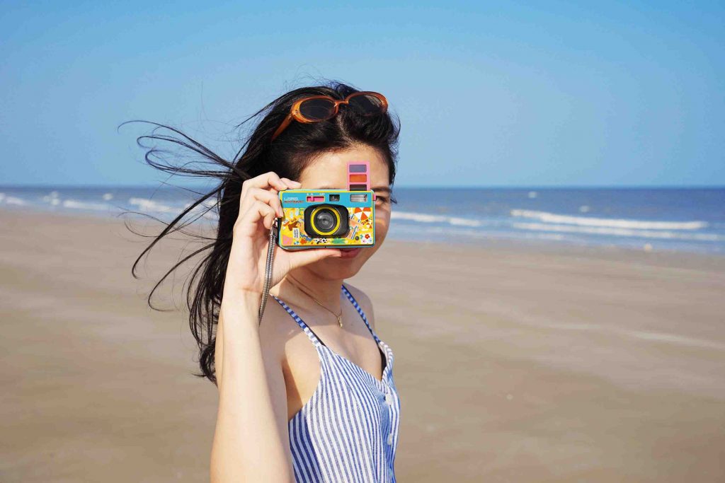LomoApparat × Fluffy Omelet Partner to Create this Whimsical Technicolor Camera - Alvinology