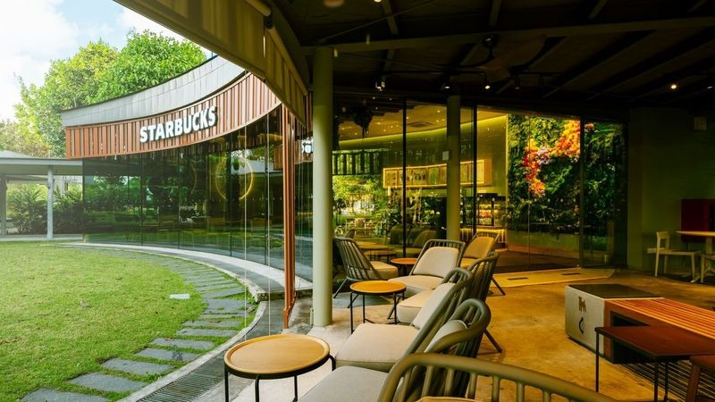 Gardens by the Bay Welcomes Second Starbucks Store with "Enchanted Forest" theme - Alvinology
