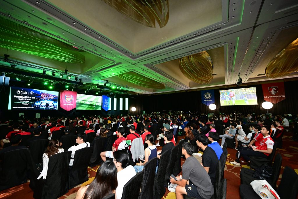 Over 5,000 Fans Celebrate Premier League Final Day at StarHub’s ‘Football for All’ Carnival - Alvinology