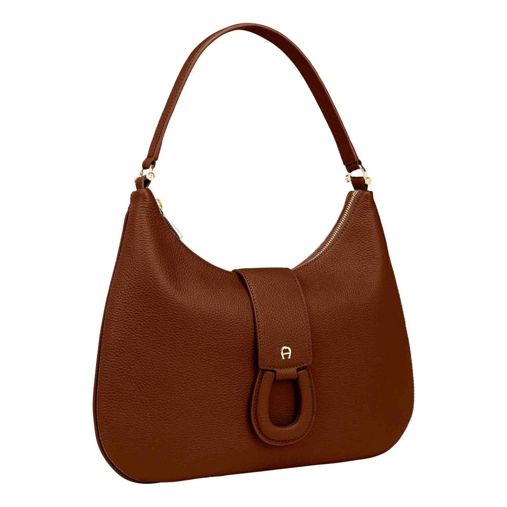 AIGNER Spring/Summer 2024 Collection: A Fusion of Craftsmanship and Italian Elegance - Alvinology