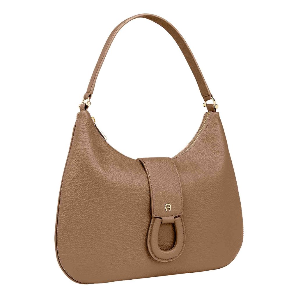 AIGNER Spring/Summer 2024 Collection: A Fusion of Craftsmanship and Italian Elegance - Alvinology