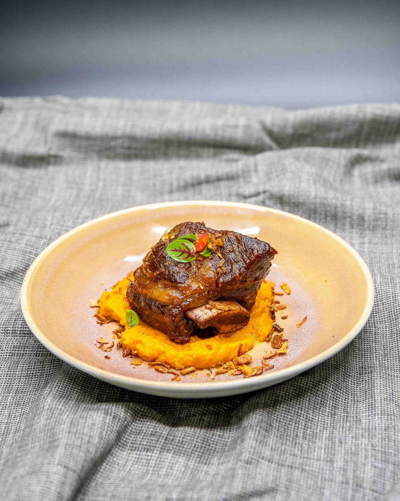 A Symphony of Taste and Entertainment Awaits at HaveFun Live Show's New Dinner Sessions - Alvinology