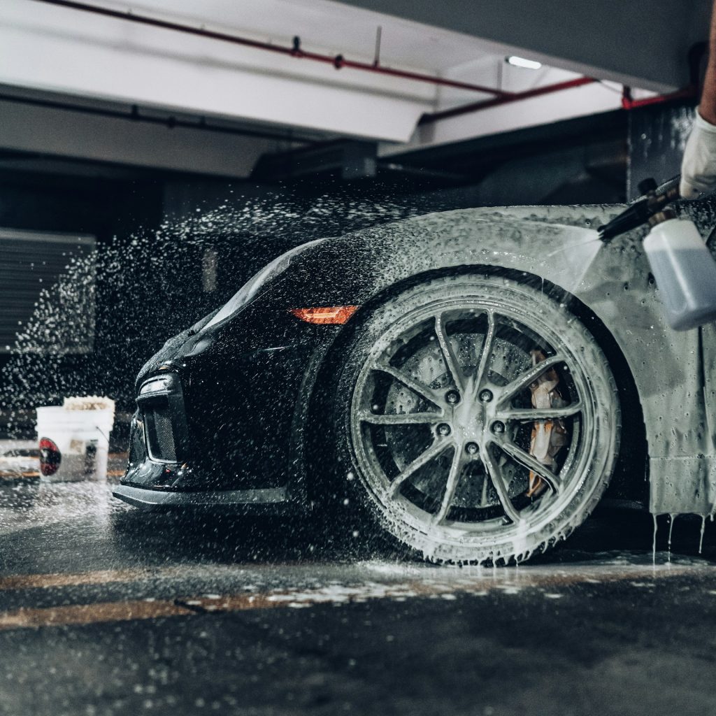 The Fundamental Importance of Professional Tools in Attaining Impeccable Results in Car Cleaning - Alvinology