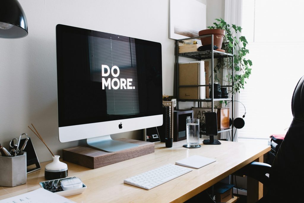 Why a Virtual Executive Assistant Might Be the Best Hire You Ever Make - Alvinology